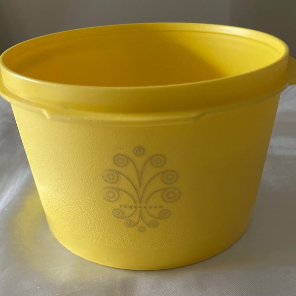 Vintage Tupperware Small Servalier Canister