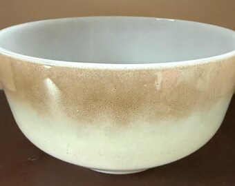 Vintage Federal Glass Mesa 2 1/2 Qt Bowl