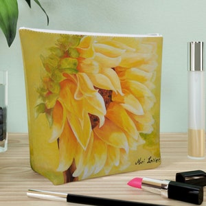 Sunflower Makeup Bag, Cosmetic Bag, Beauty Travel Bag, Sunflower Gift, Accessories Pouch Gift for Her, Floral Makeup Bag Gift for Women
