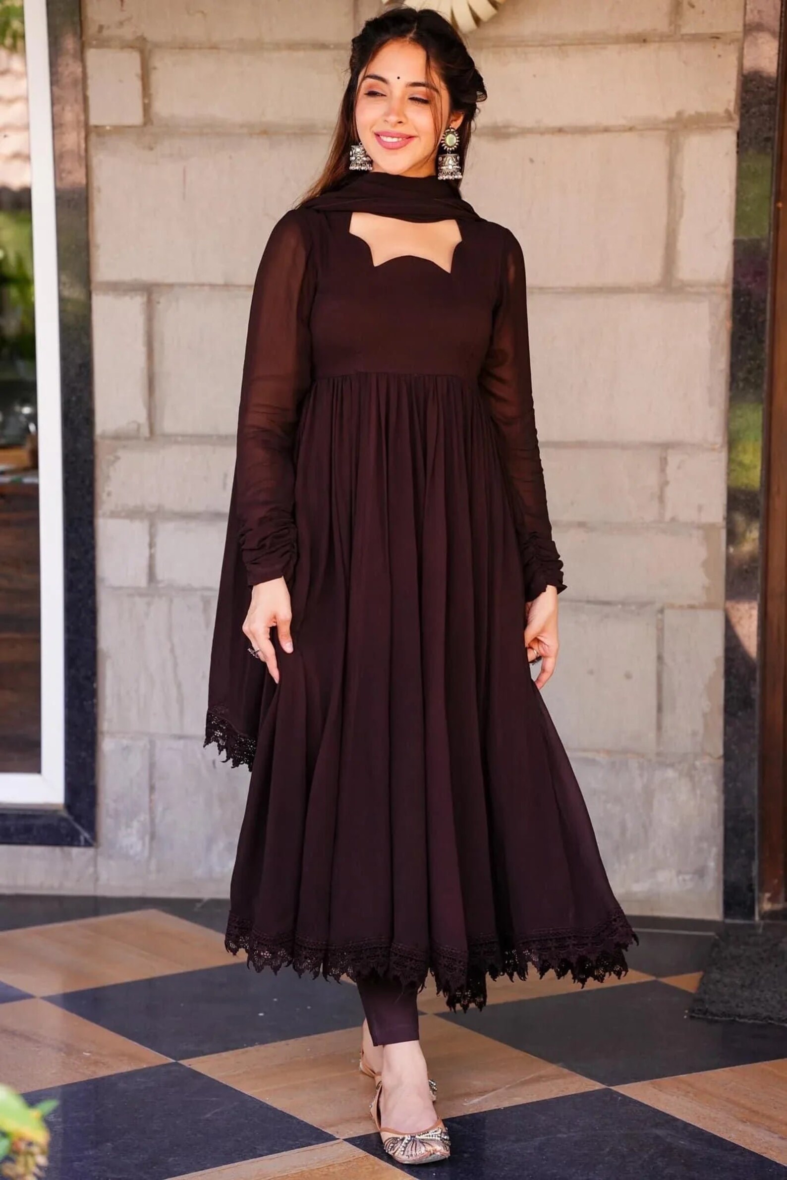 TAHIRA BROWN PANT