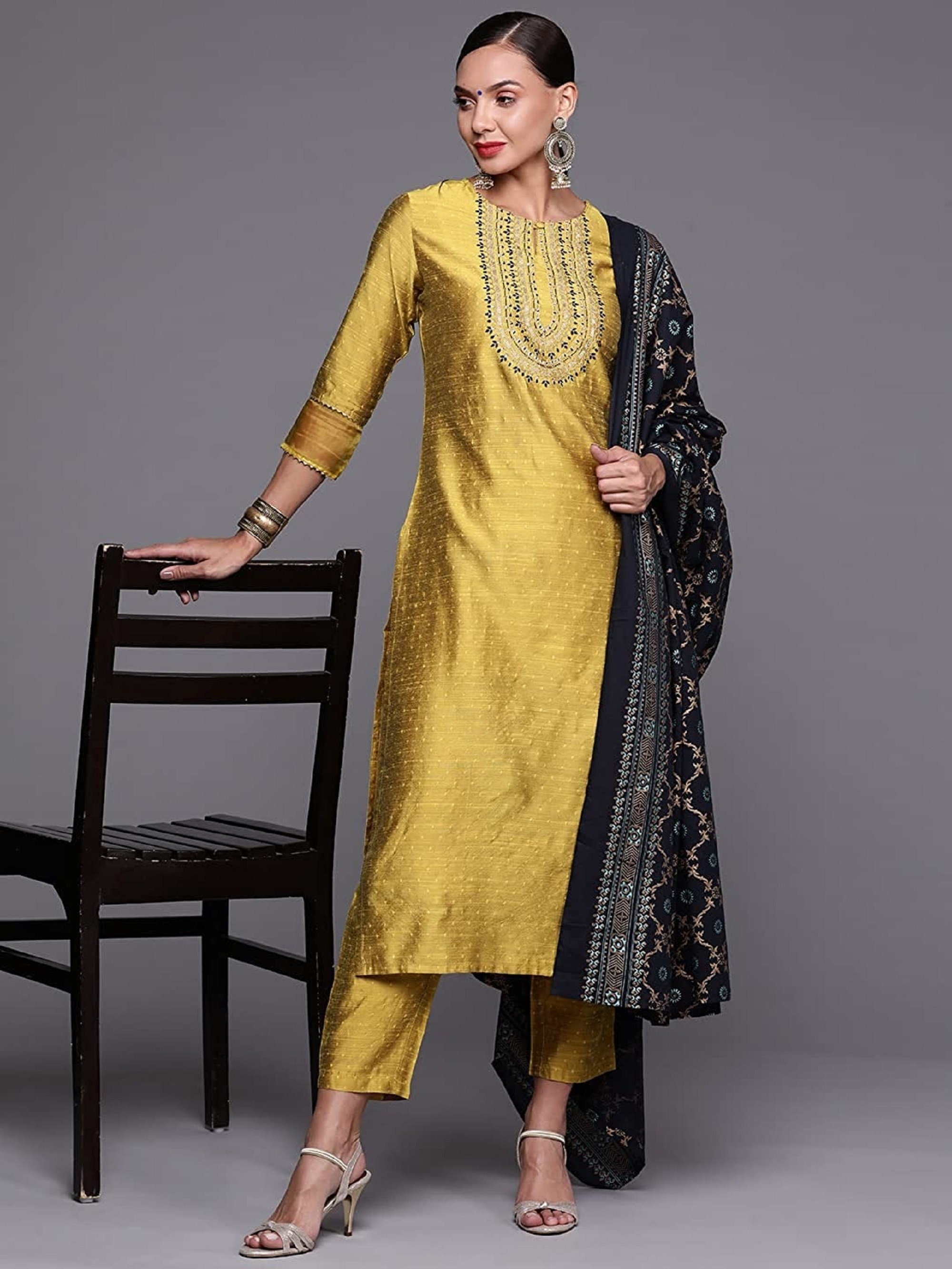 Amee Black Kurta Set In Silk | Designer dresses casual, Simple frock  design, Stylish dress designs