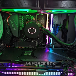The Nyla - Pink PC