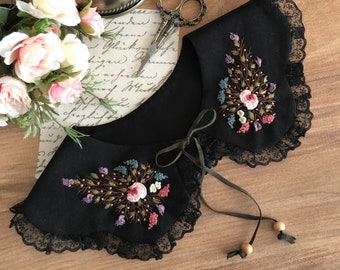 Embroidered peter pan collar-Handmade bibs-Peterpan collars-Black collars-Black Bibs-Flowers collars-