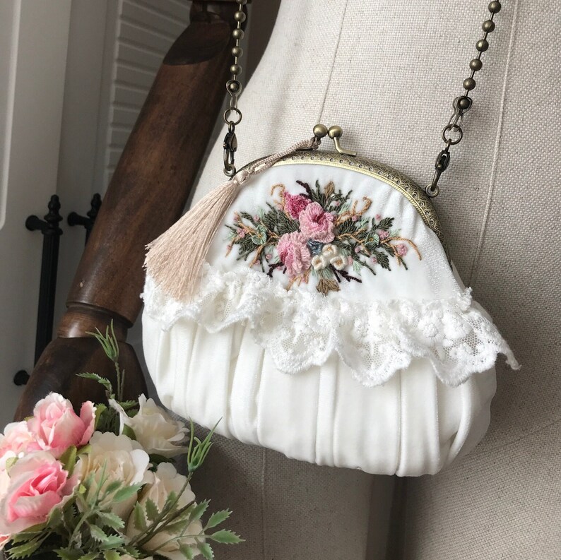 Vintage Geometric Embroidered Crossbody Bag