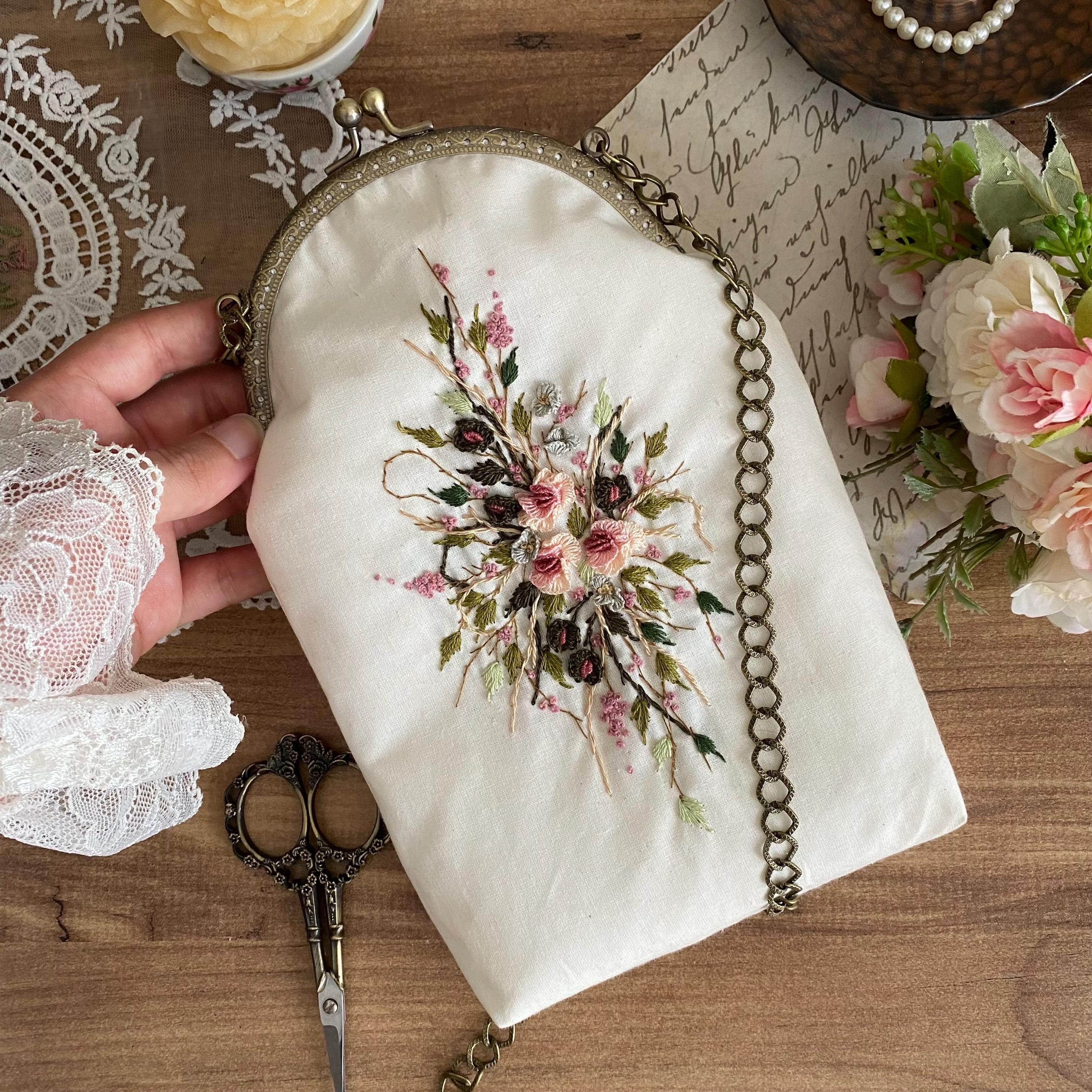 Vintage-inspired embroidered crossbody bag