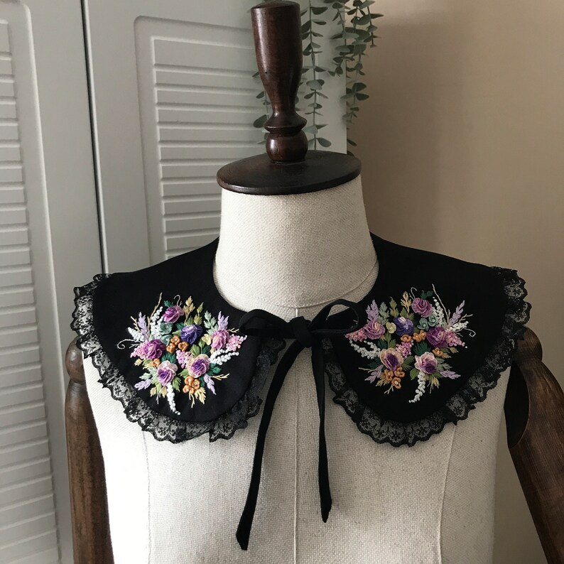 Black Peterpan Collars ,Embroidered peterpan collar ,detachable collar, embroidered collar,peter pan collar, vintage collar image 4