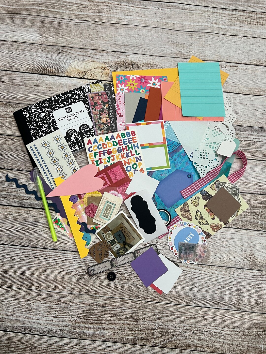 Junk Journal Kit (#27), 30+ Pieces /medium Journal, Stickers, Paper ...