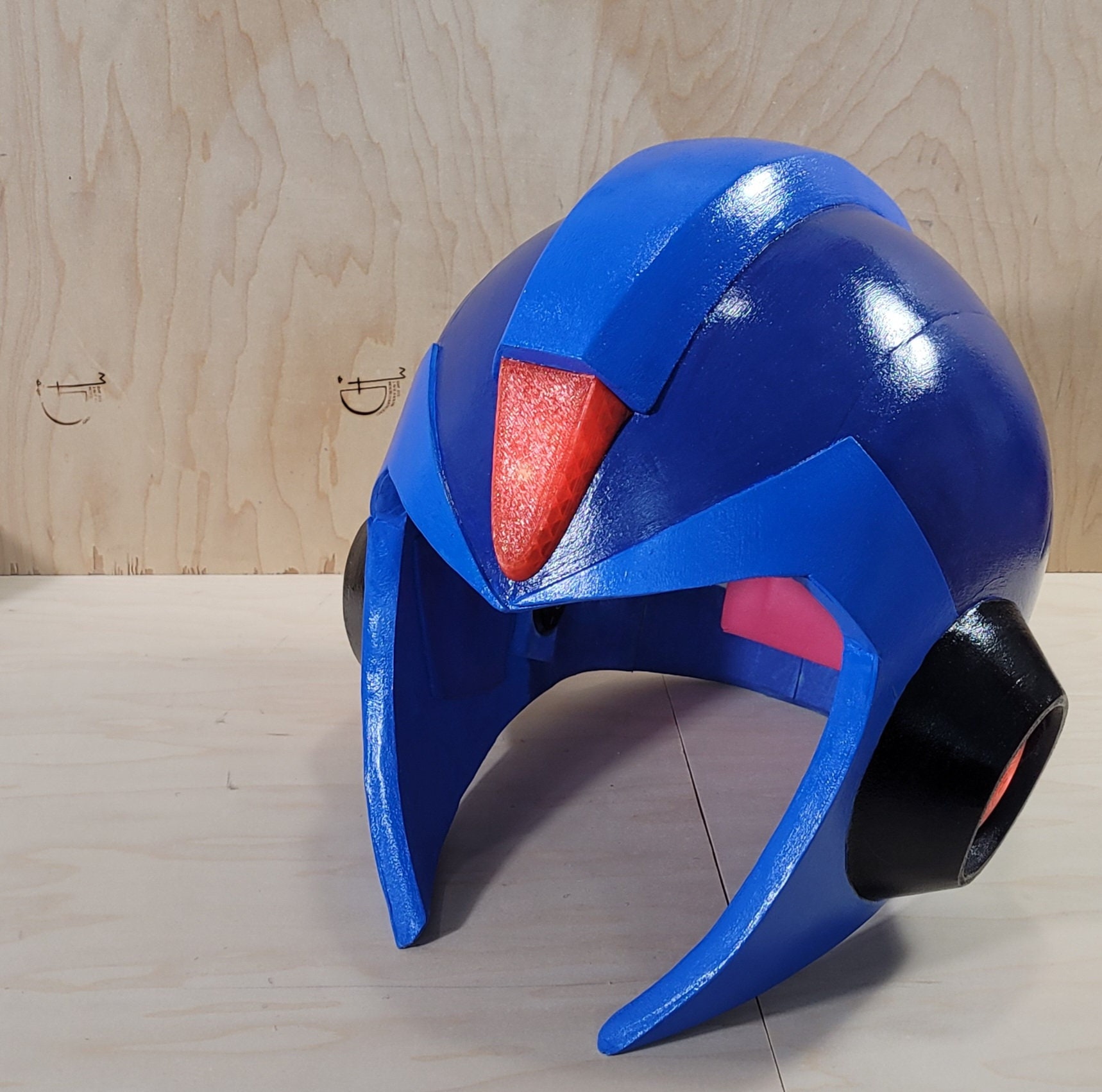 ロックマン（MEGAMAN）ヘルメット（箱付き）＆アパレル　6点セット　送料込み ロックマン（MEGAMAN）ヘルメット（箱付き）＆アパレル 6点