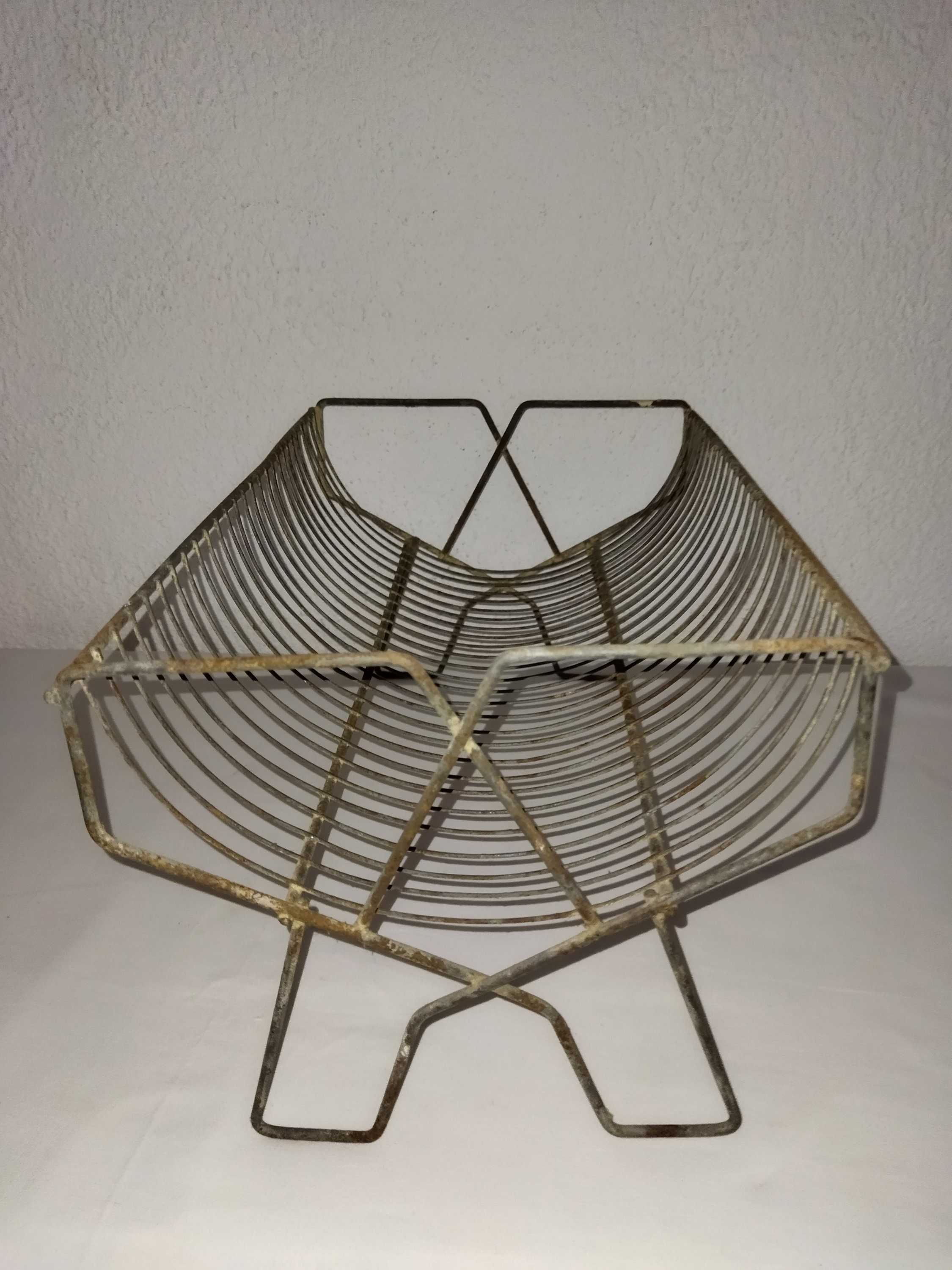 Old Steel Wire Drainer OLD Dish Drainer for the Plates in Old Wire