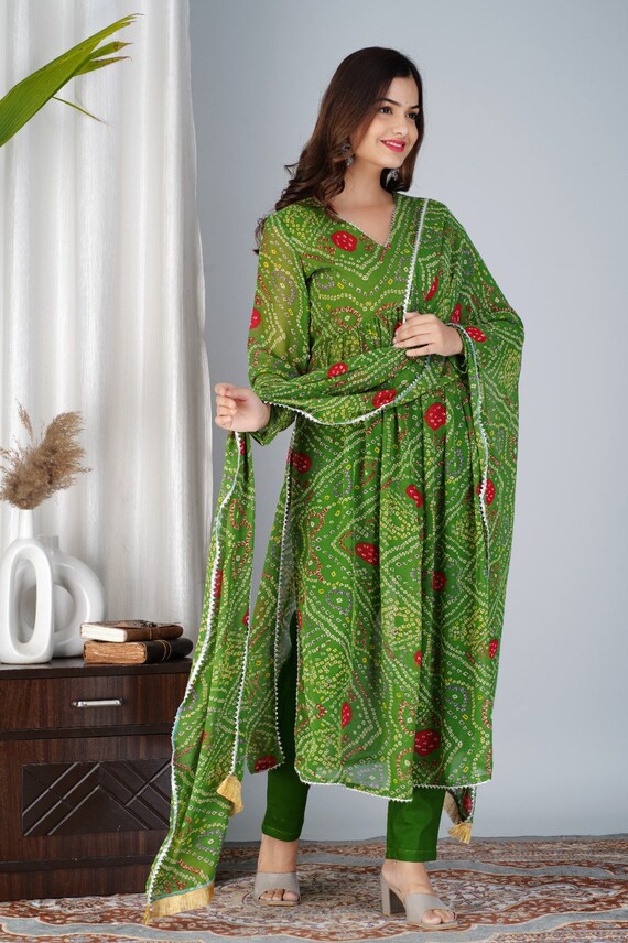 Green Embroidered Kurti In Georgette 924KR05