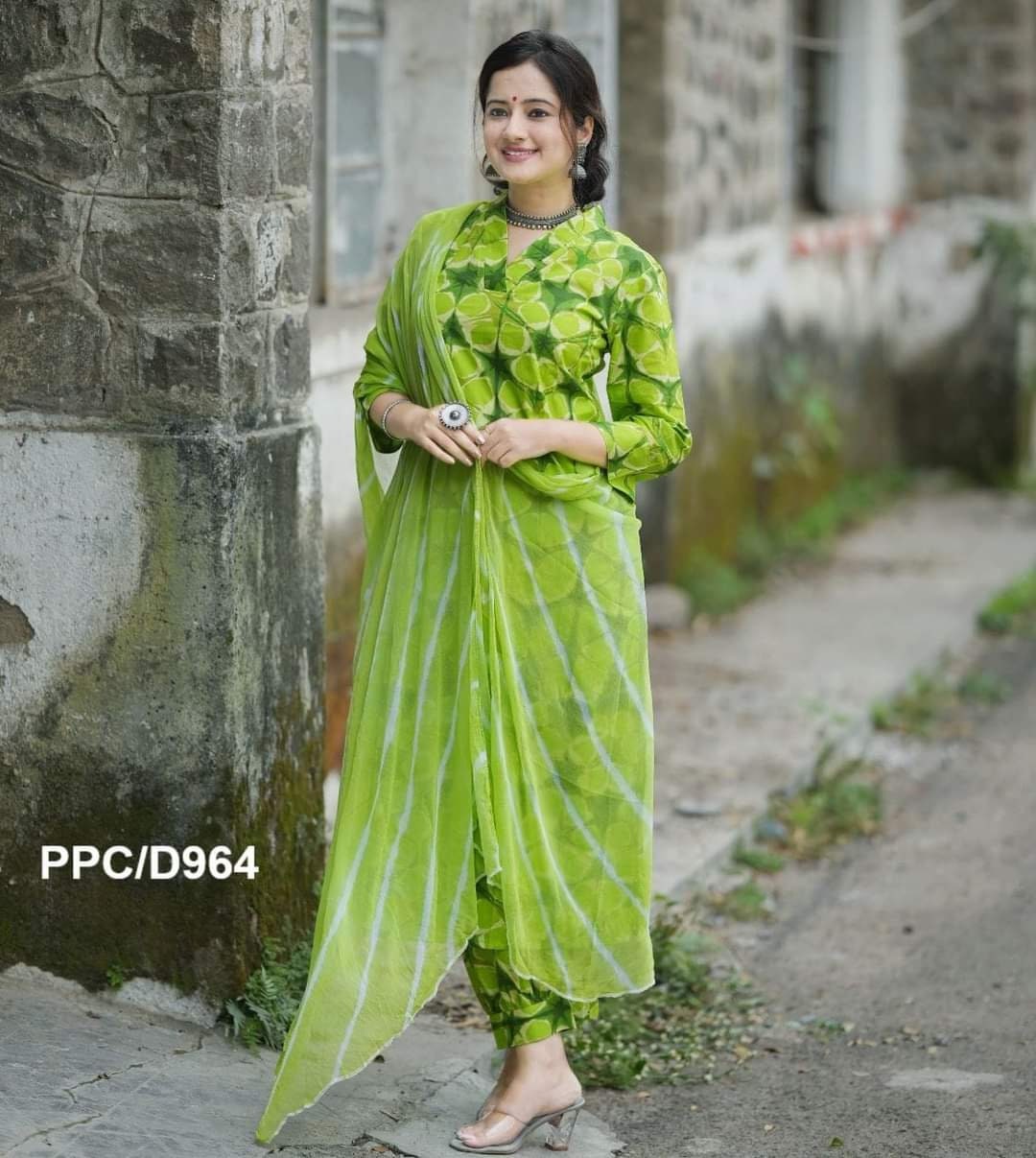 Pakistani Green Floral Printed Cotton Kurti With Afgani Pant and Chiffon  Dupatta Set for Women and Girls, Cotton Kurti Set, Kurti Pant Set 