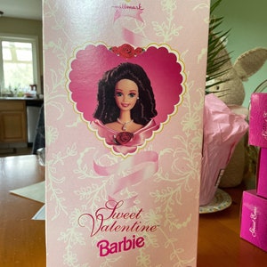 Sweet Valentine Barbie 1995 Hallmark
