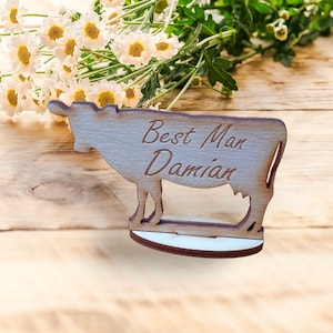 Engraved Wood Cow Place Setting: Farm Wedding Favor