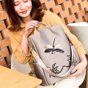 3D Embroidery Dragonfly Oxford Cloth Women Vintage Zipper-Khaki
