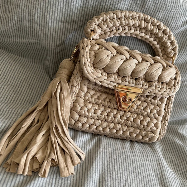 Handmade Bag/Crochet bag/Hand woven/Knitted bag/Luxury bag/ Shoulder bag/Designer bag/Capri Purse/Handmade purse/ Beige Yarn Purse