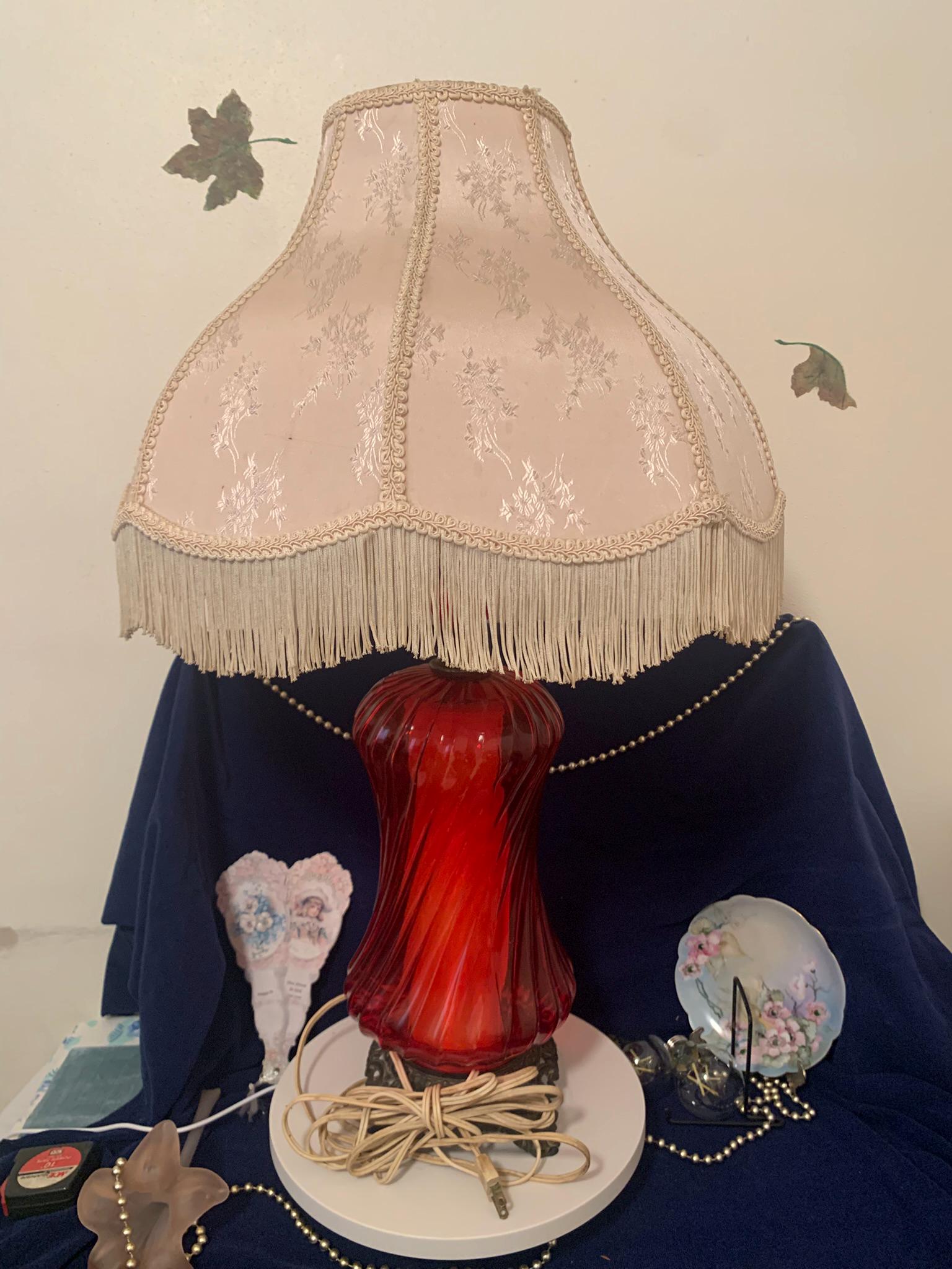 Ruby Swirl Parlor Night Light Glass Table Lamp with Brass Accents & Base