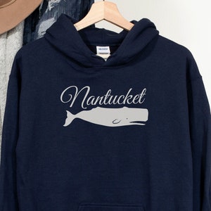 Sudadera con capucha de Nantucket con estilo inspirado en el océano, sudadera con ballena de la isla de Nantucket, camisa unisex de Massachusetts, cuello redondo para vacaciones de primavera, prep