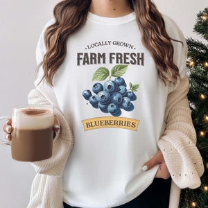 Fruit Shirt Outdoor and Garden Food Shirt Blueberry Tshirt Comfort Colors Brand Shirt Cottagecore Summer Blueberry Shirt Botanical Garden