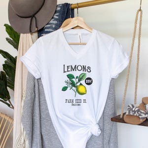 Lemon Tshirt Vneck Limoncello La Dolce Vita Italy Shirt Tomato Girl Crewneck Coastal Granddaughter Amalfi Coast Shirt Lemon Shirt Comfort