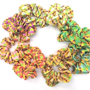 Pineapple in Sunglasses Scrunchie Blue Red Green Purple Grey White Pink Beige Background Scrunchie Polyester Silk Satin