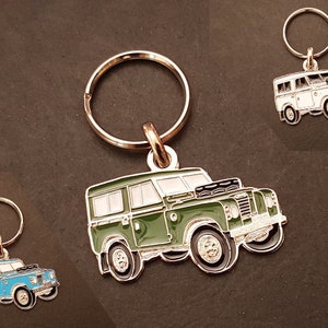 Land Rover Series III metal keyring