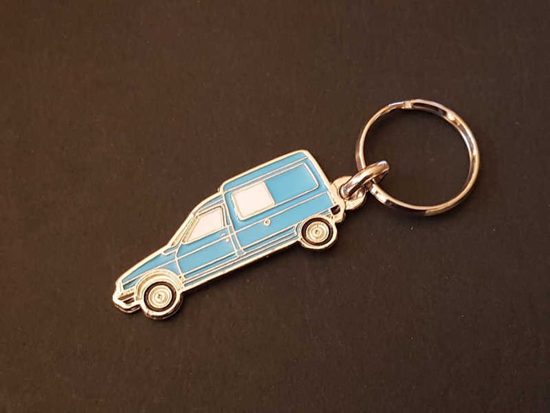 Citroen C15 metal key ring Blue