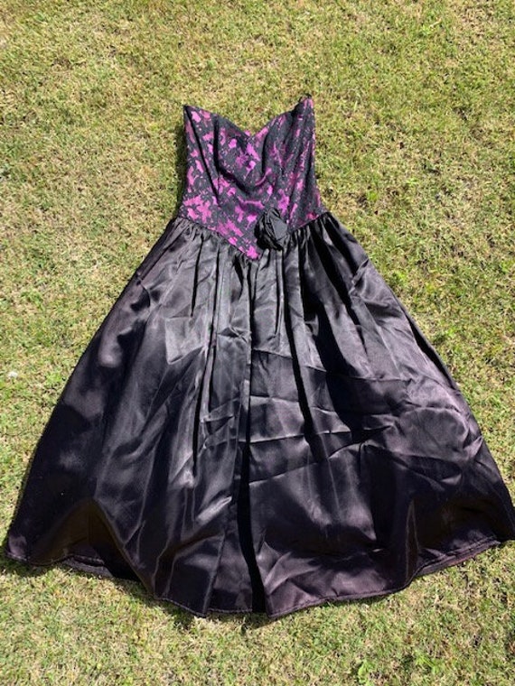 1980's Vintage Gunne sax Dress Purple black lace … - image 2