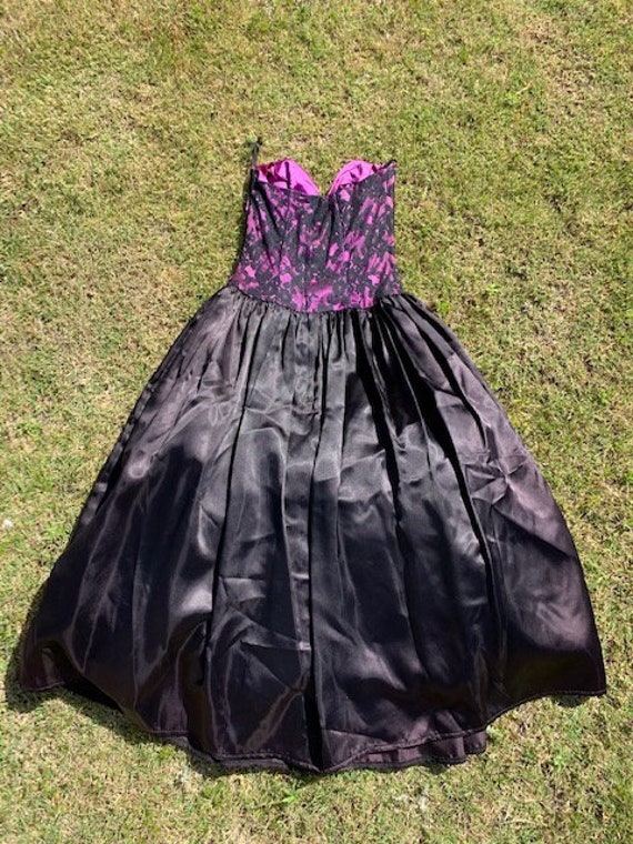 1980's Vintage Gunne sax Dress Purple black lace … - image 3