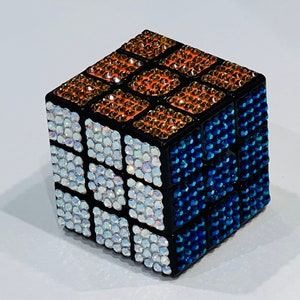 『新品・未使用』スワロフスキールービックキューブ Sparkly rubiks cube - Etsy 日本