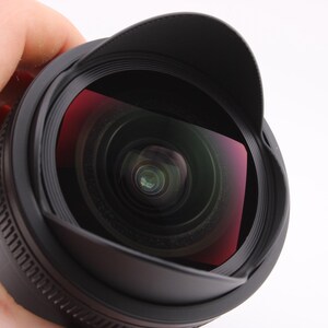 Sigma 10mm f2.8 EX DC HSM Fisheye for Canon image 4
