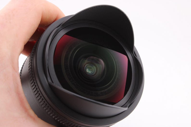 Sigma 10mm f2.8 EX DC HSM Fisheye for Canon image 4