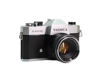 Cámara SLR de película Vintage Yashica TL-Electro de 35 mm con lente Yashica de 50 mm f/2 - Con servicio