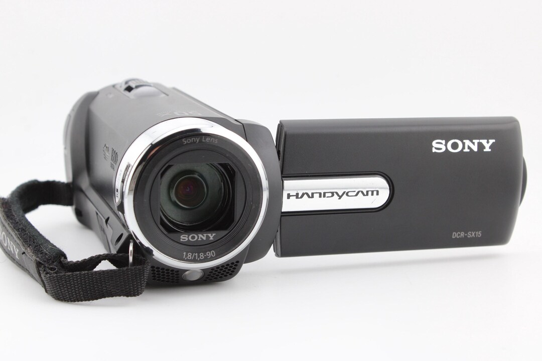 Caméscope Sony DCR-SX15E Occasion Très Bon État - Livré Avec Une Sacoche