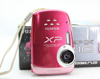 Fujifilm Finepix XP10 Compact Digital Camera