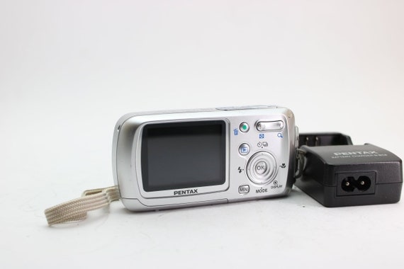 防水★PENTAX★Optio wpi⭕️新品バッテリー⭐️極美品❤️可愛い 防水機種❤️可愛い☆PENTAX☆Optio wpi⭐️極美品⭕️新品