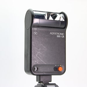 Agfatronic 320 CA Flash for Hot Shoe Mount Camera&#39;s