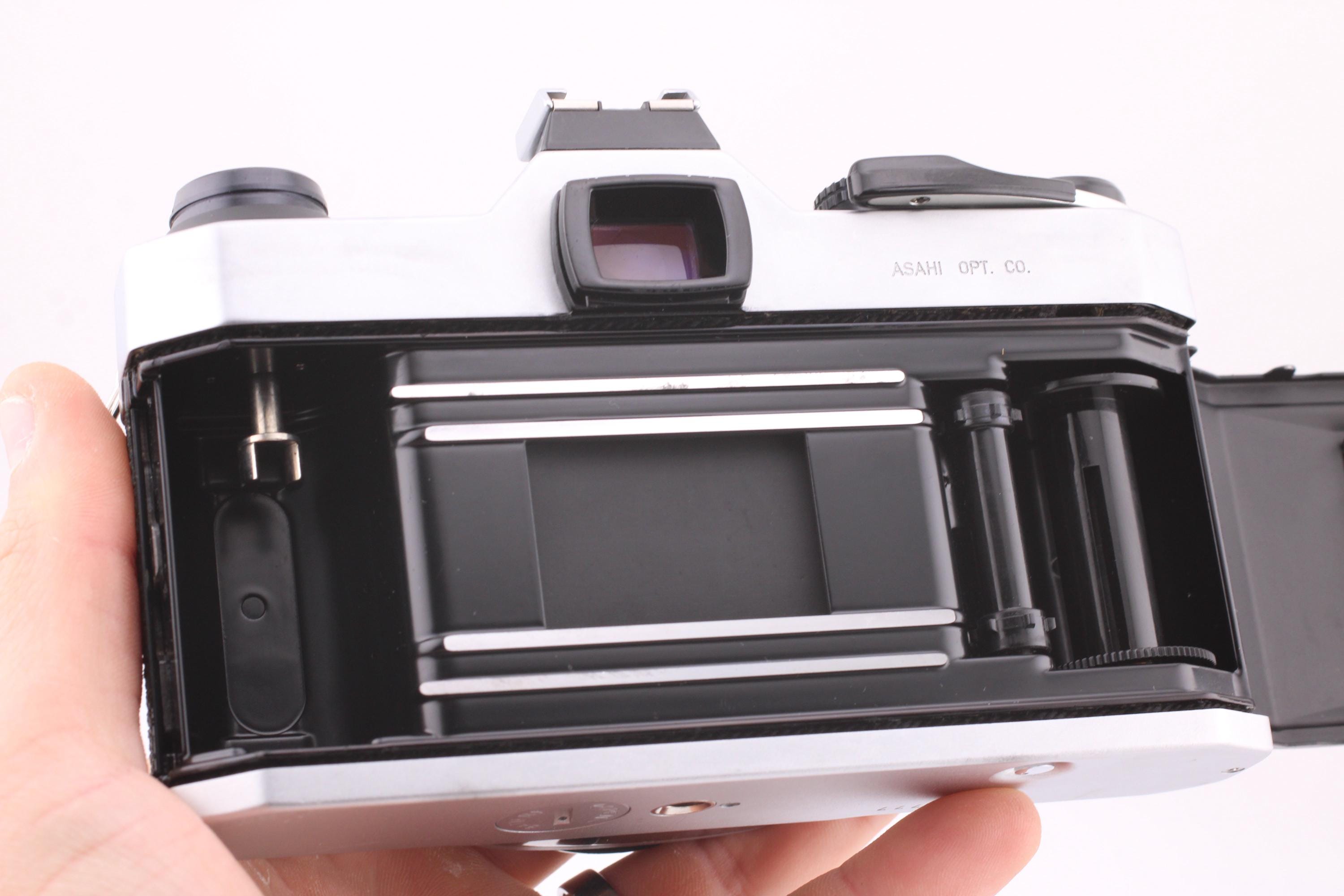 ペンタックス K1000 クロームボディ一眼レフ 35mmフィルムカメラ