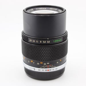 Olympus OM 135 mm f3.5 Teleobjektiv för porträtt