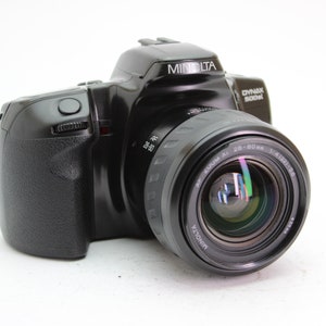 Minolta Dynax 500si SLR 35mm Film Camera with 28-80 AF Zoom xi Lens