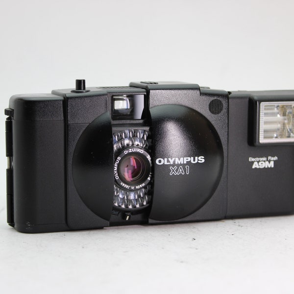 Olympus XA1 + A9M Blitz 35mm Film Point and Shoot Kamera