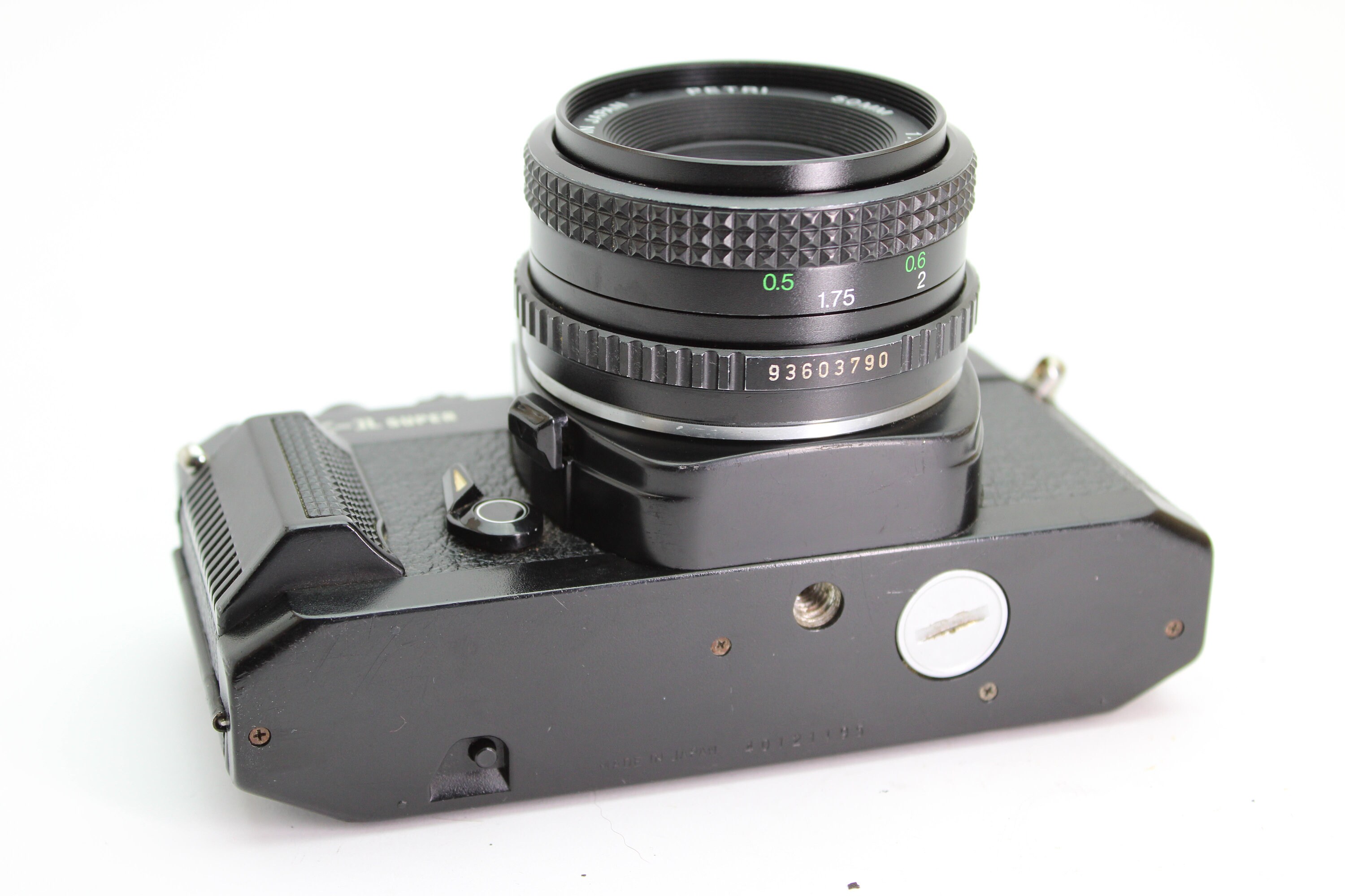 Petri GX-1 Super 35mm Film SLR Camera With 50mm F2 Petri Lens - Etsy