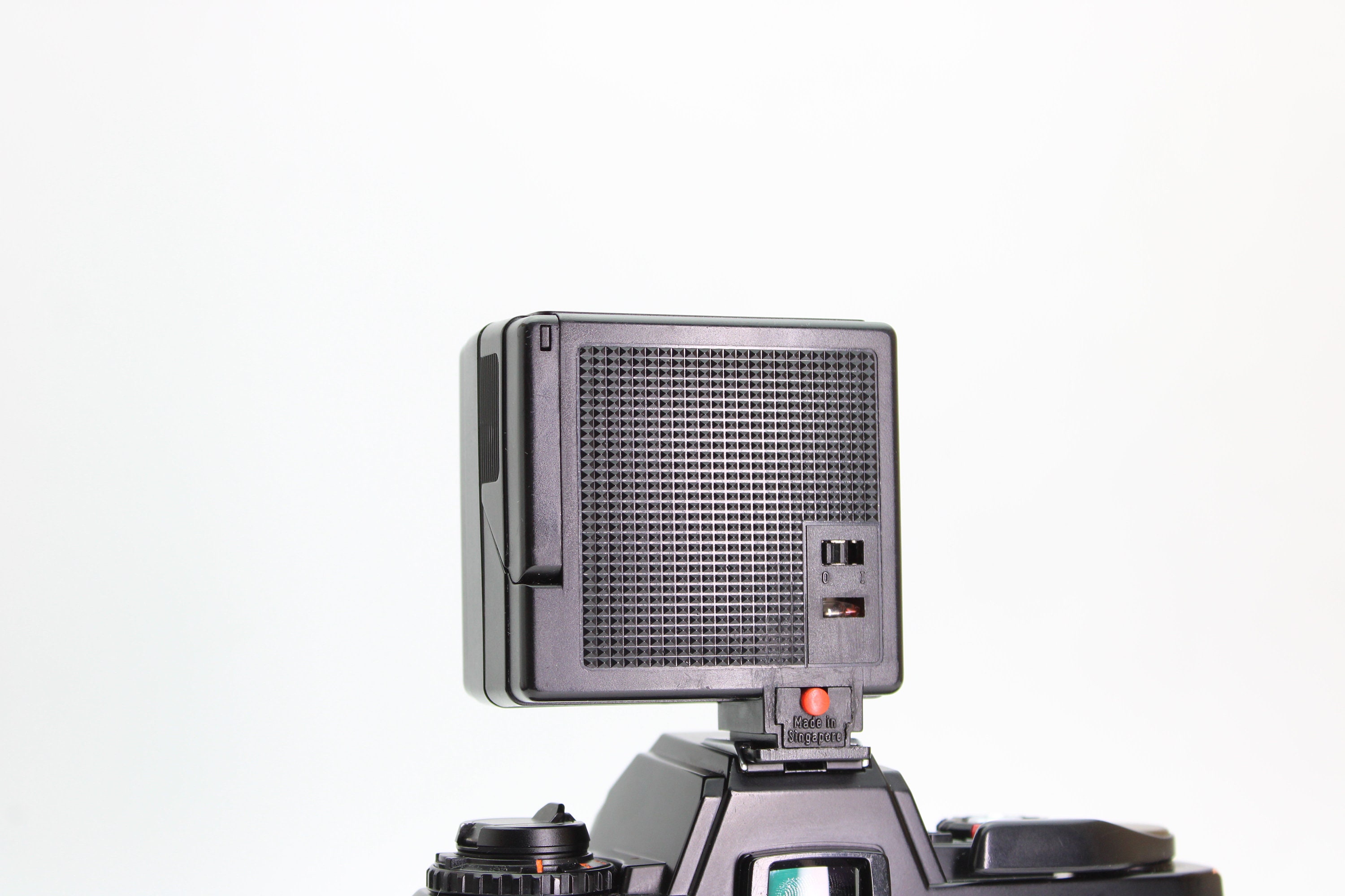 Rollei 100 XLC Flash for Hot Shoe Mount Camera's - Etsy