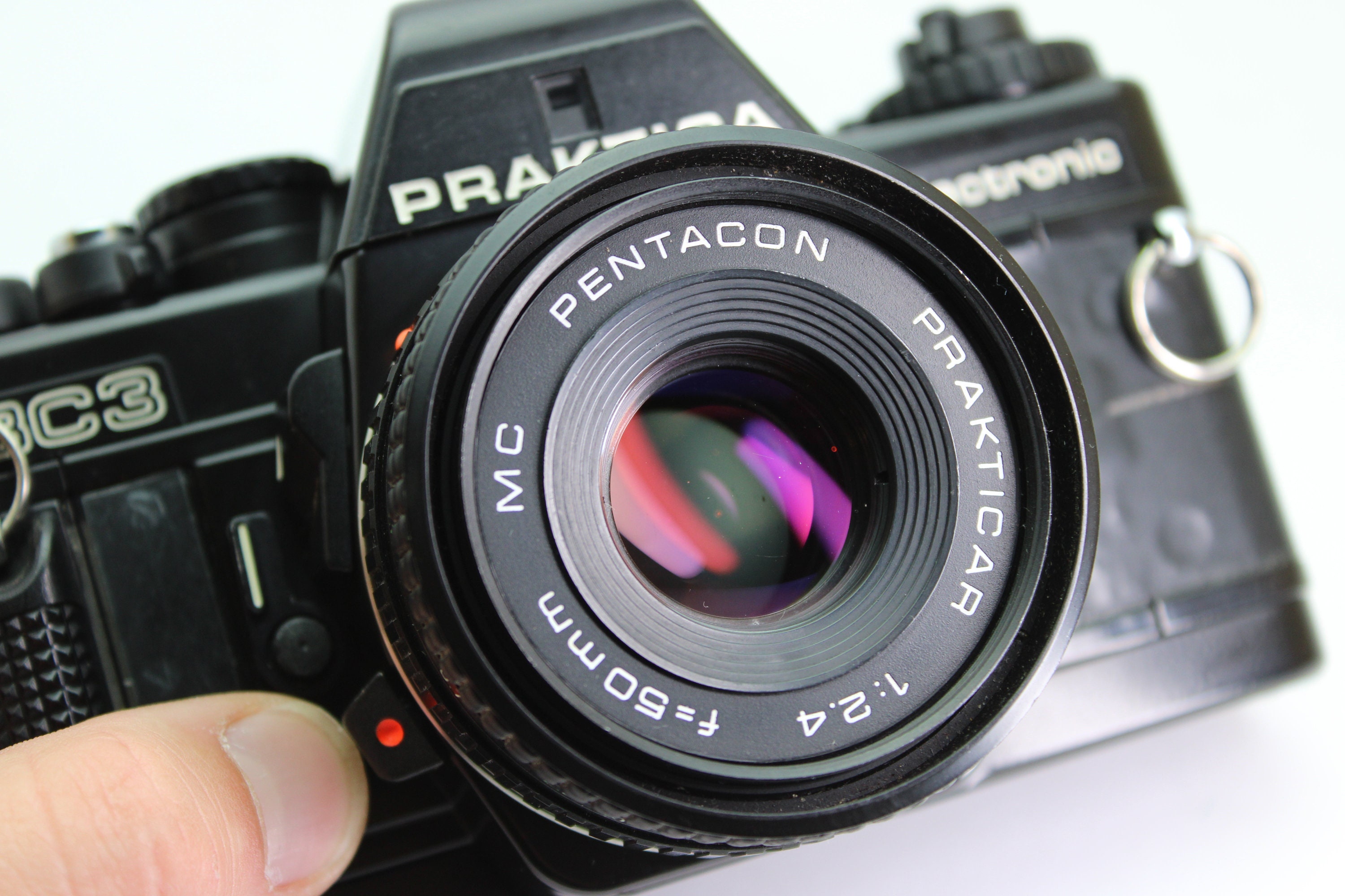 Praktica BC3 電子一眼レフ 35 mm フィルムカメラ、50 mm f2.4