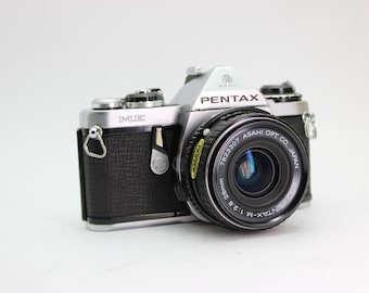 Appareil photo argentique Pentax ME 35 mm avec objectif 28 mm