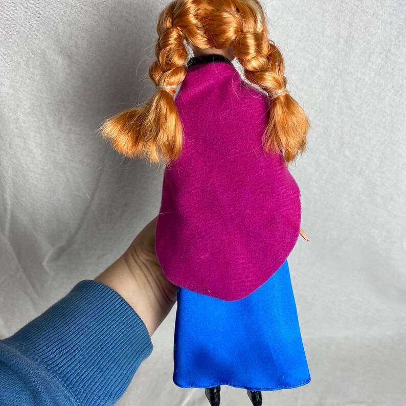 11" Mattel Disney Frozen Anna fashion doll image 4