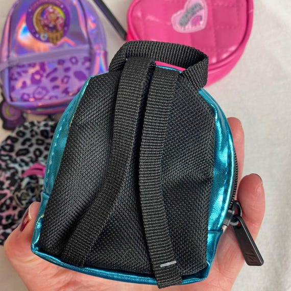 4 x Small Backpack keychains / doll accessories - image 6