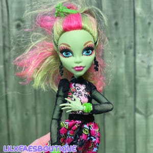 2014 Monster High Gloom & Bloom Venus fly trap doll