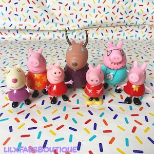 2003 dated bundle of 7 Peppa Pig action figures