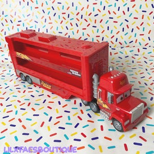 11&quot; 2019 Disney Cars Mack mini racers haul truck