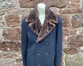 MANTEAU D'HIVER POUR FEMME - Manteau d'hiver élégant et chaud en laine mélangée pour femme avec col en fausse fourrure - Taille grande femme